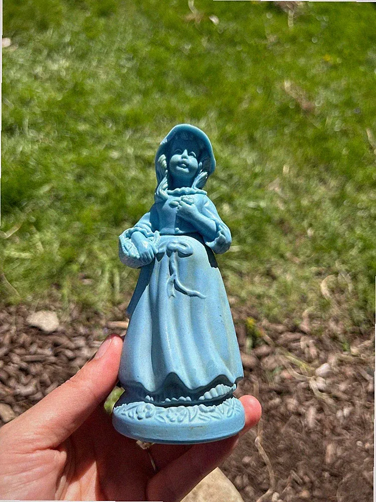 Vtg AVON Empty Perfume Little Girl Blue Cotillion Cologne. No liquid.